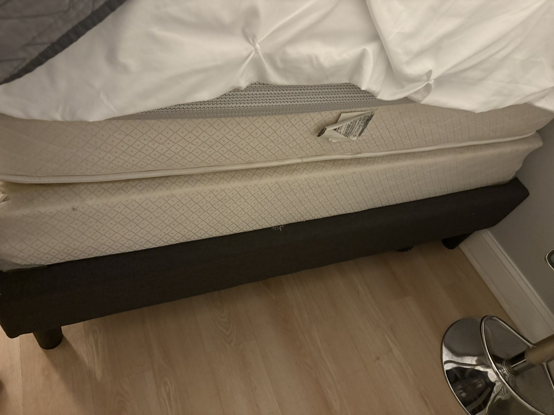 Upholstered Platform Bed Frame Queen $50