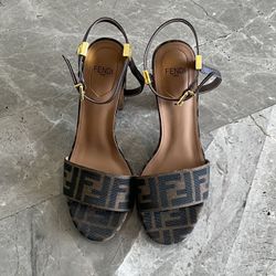 Fendi Heels 