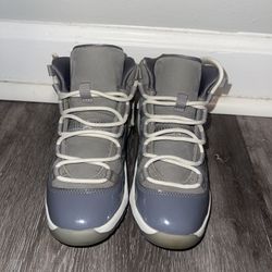 Cool Grey Size 13 (pre-school)