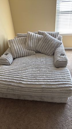 Oversized Cuddle Chair Loveseat