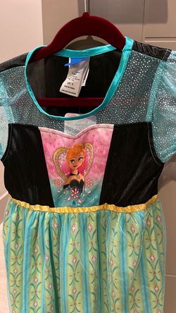 Princess Elsa costume, size 8