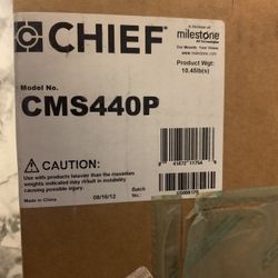 Chief CMS440p Above-tile Kit + Outlet Power Conditioner 