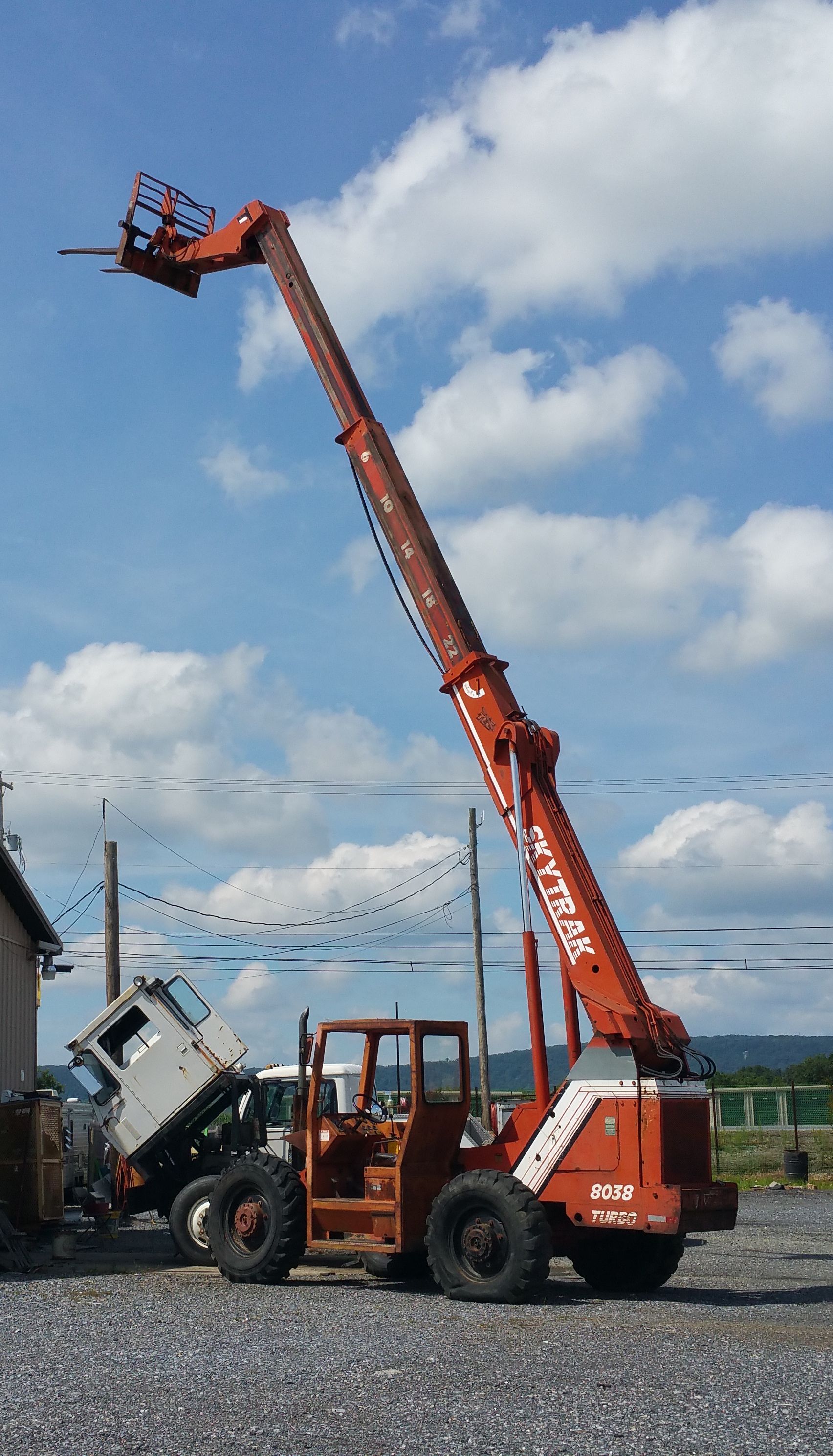Skytrak 8038 Telehandler Teleporter Boom Lift