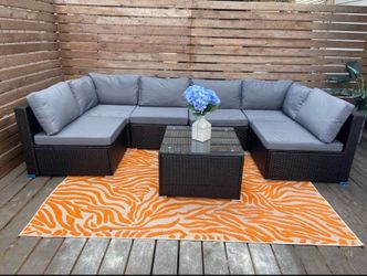 New inbox patio furniture with cushions (we finance and deliver)