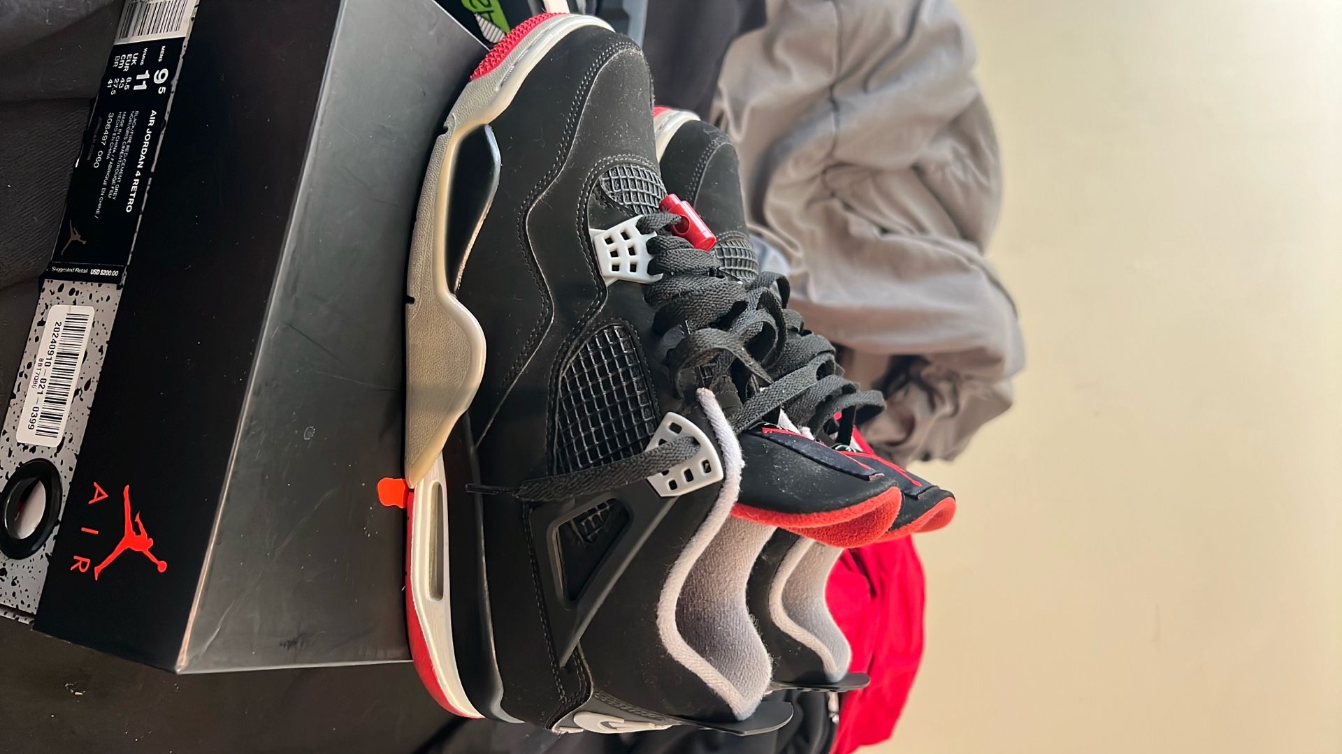Jordan 4 Bred OG 🫡 100% Authentic Have Receipt