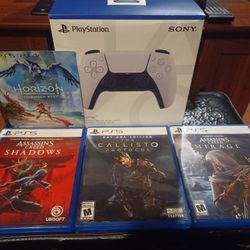 PS5 DISC SYSTEM WITH NEW CONTROLLER AND GAMES 🎮 $575 FINAL PRICE READ DESCRIPTION AND SEE 👀 ALL PICTURES 