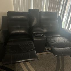  Reclining Leather Sofas