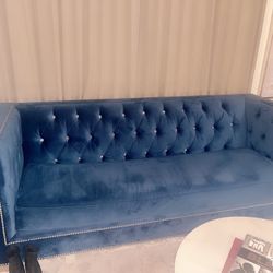 Blue Rhinestone Tufted Sofa 