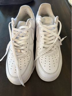 Nike supreme Air Force’s size 11