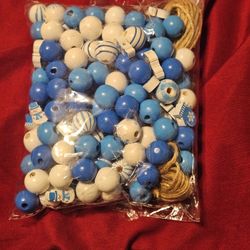 160 Wooden Snowflake Beads New Christmas 