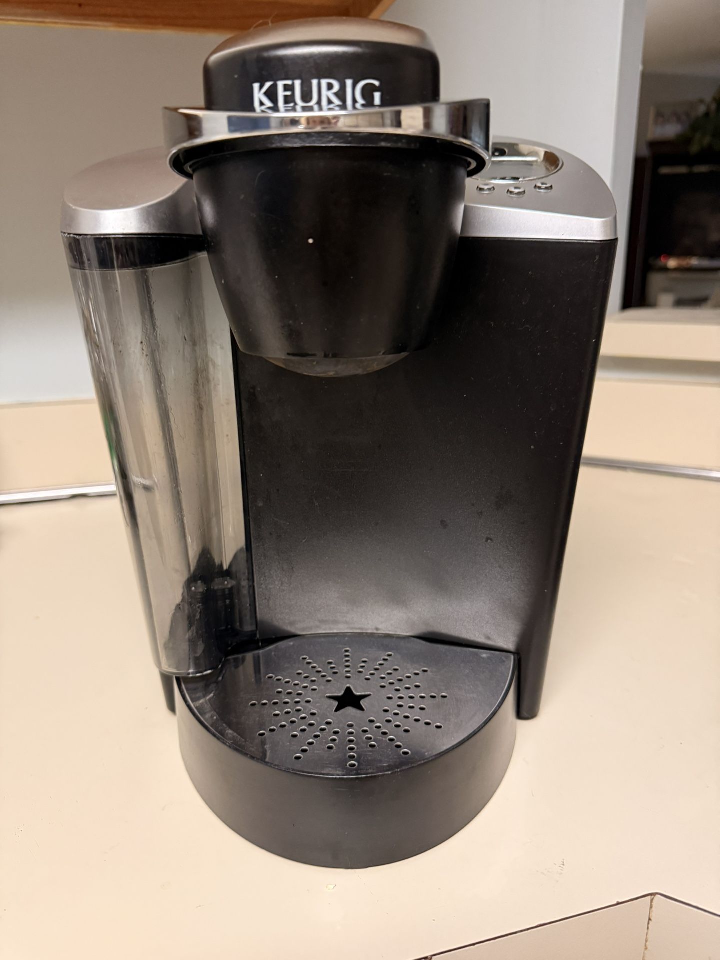 Keurig K-Classic coffee Maker K-Cup Single Serve