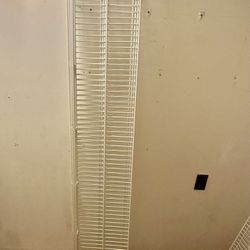 White Wire Closet  Shelf  ( Closet Maid) 