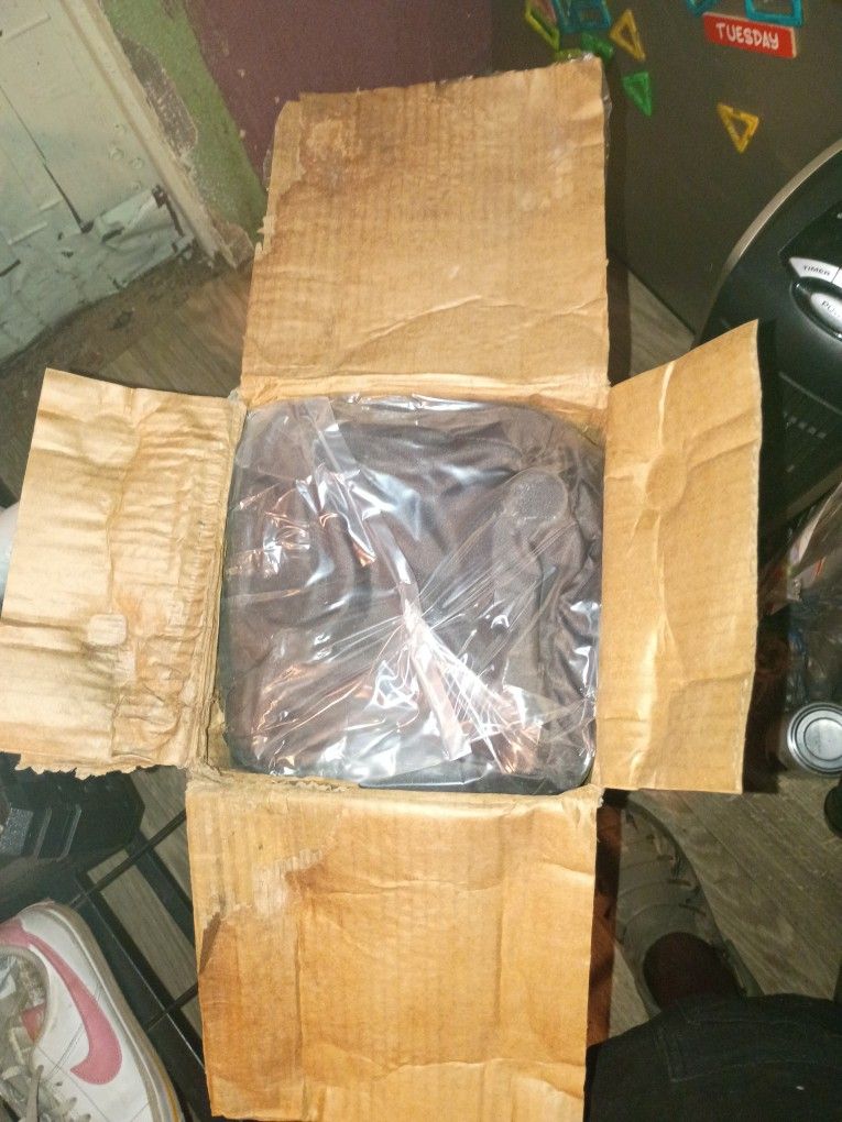 Brand New Babide'al Crib