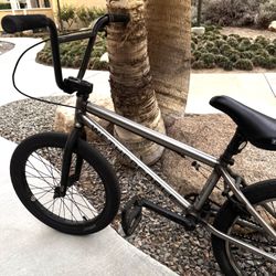 BMX BIKE