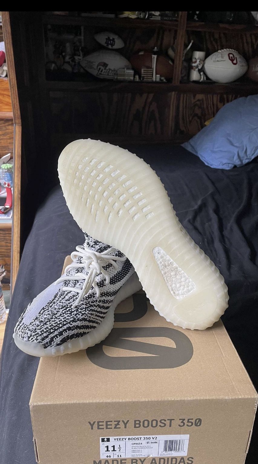 Yeezy 350 Zebras