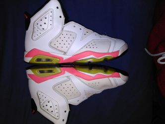 Jordan Retro 6 Infrared size 4y