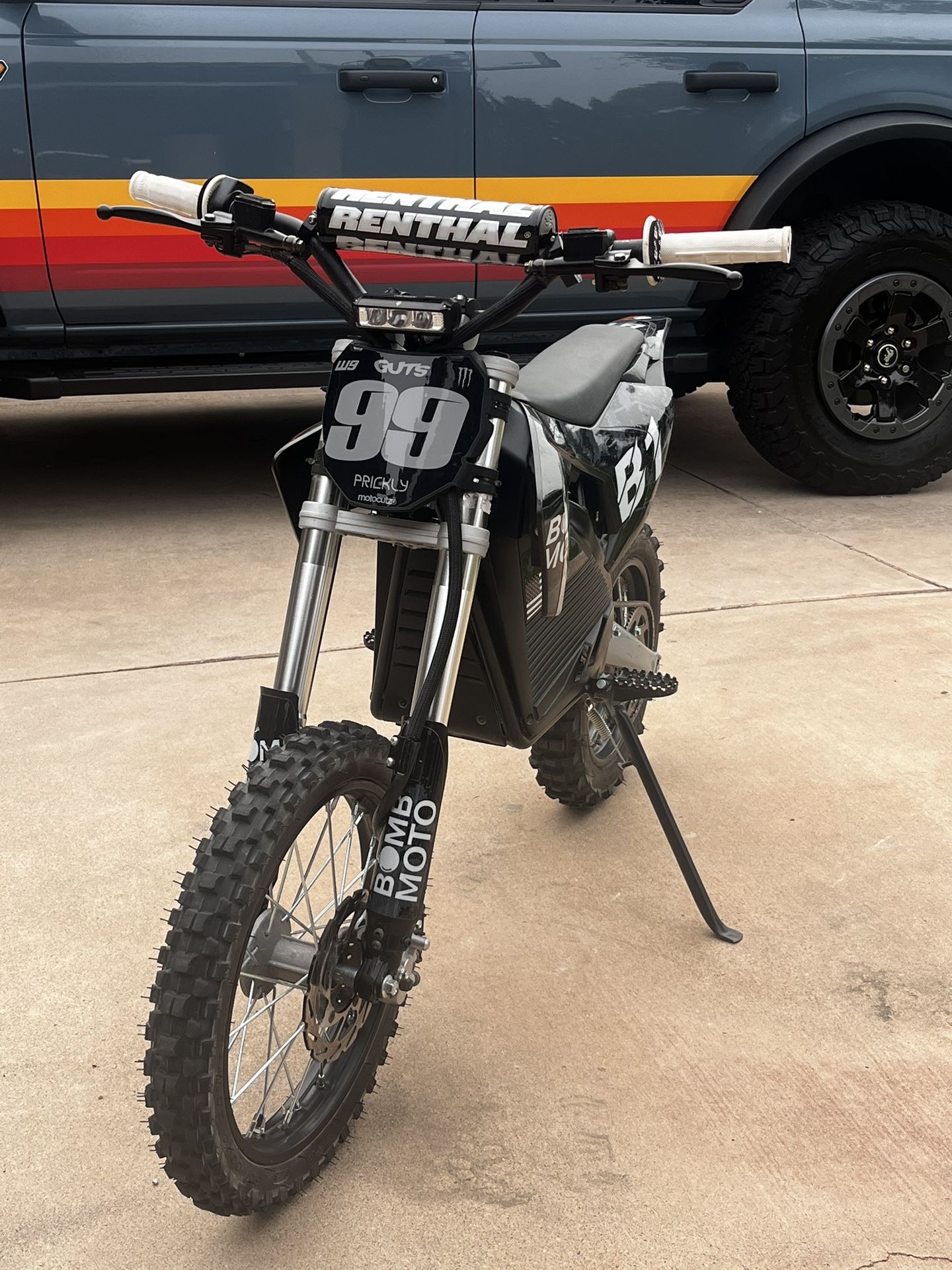 Bomb Moto 60v 25ah