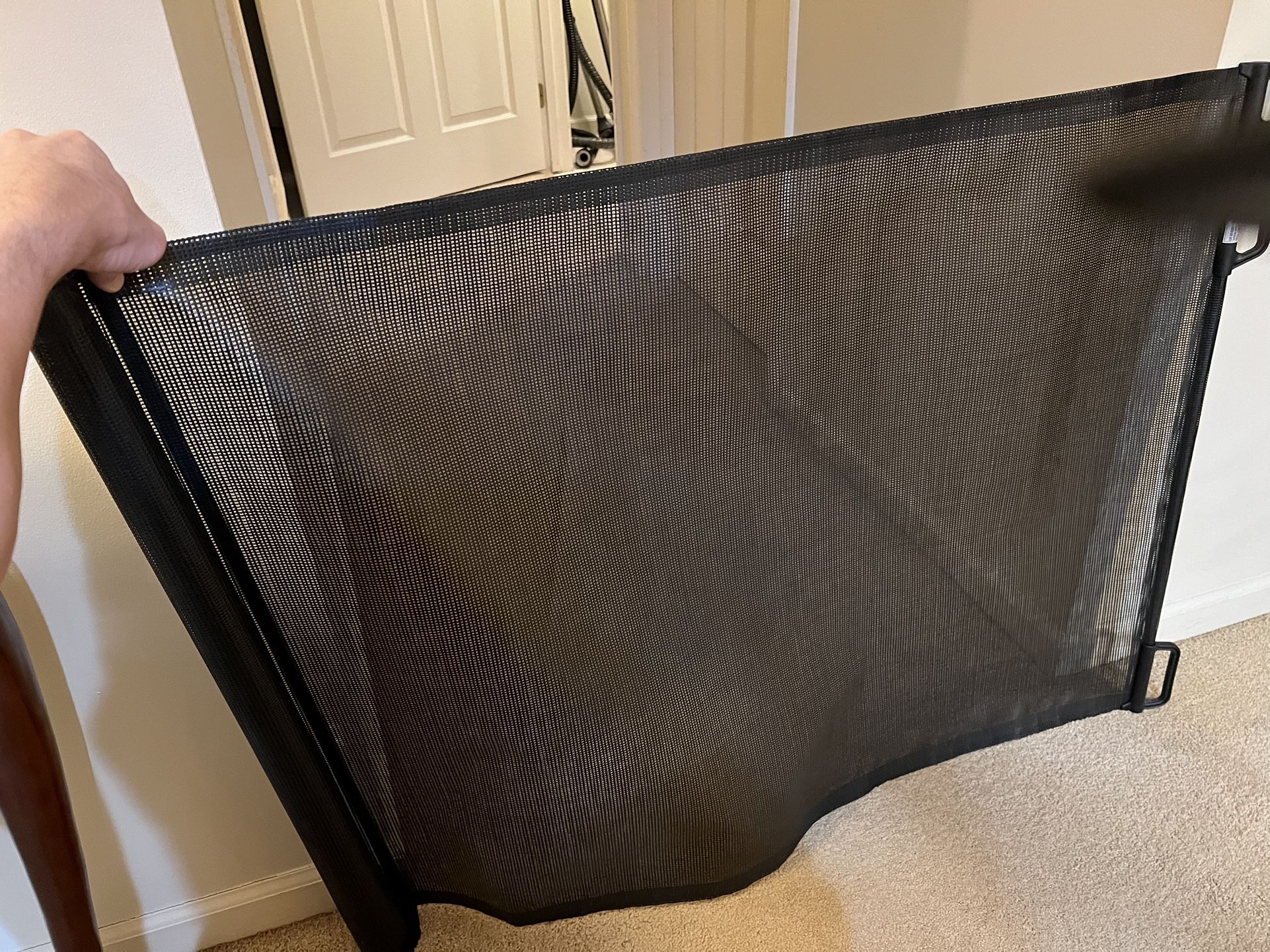 Retractable Pet Gate