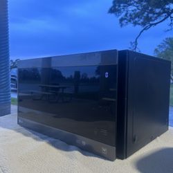 LG countertop microwave (Smart Inverter)