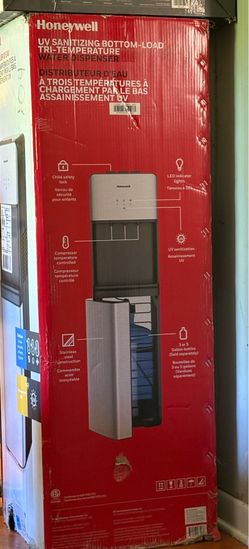 Hot/cold water dispenser