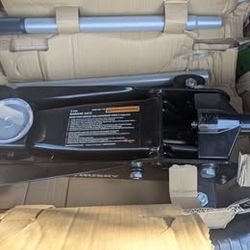 HUSKY 3 TON FLOOR JACK NEW