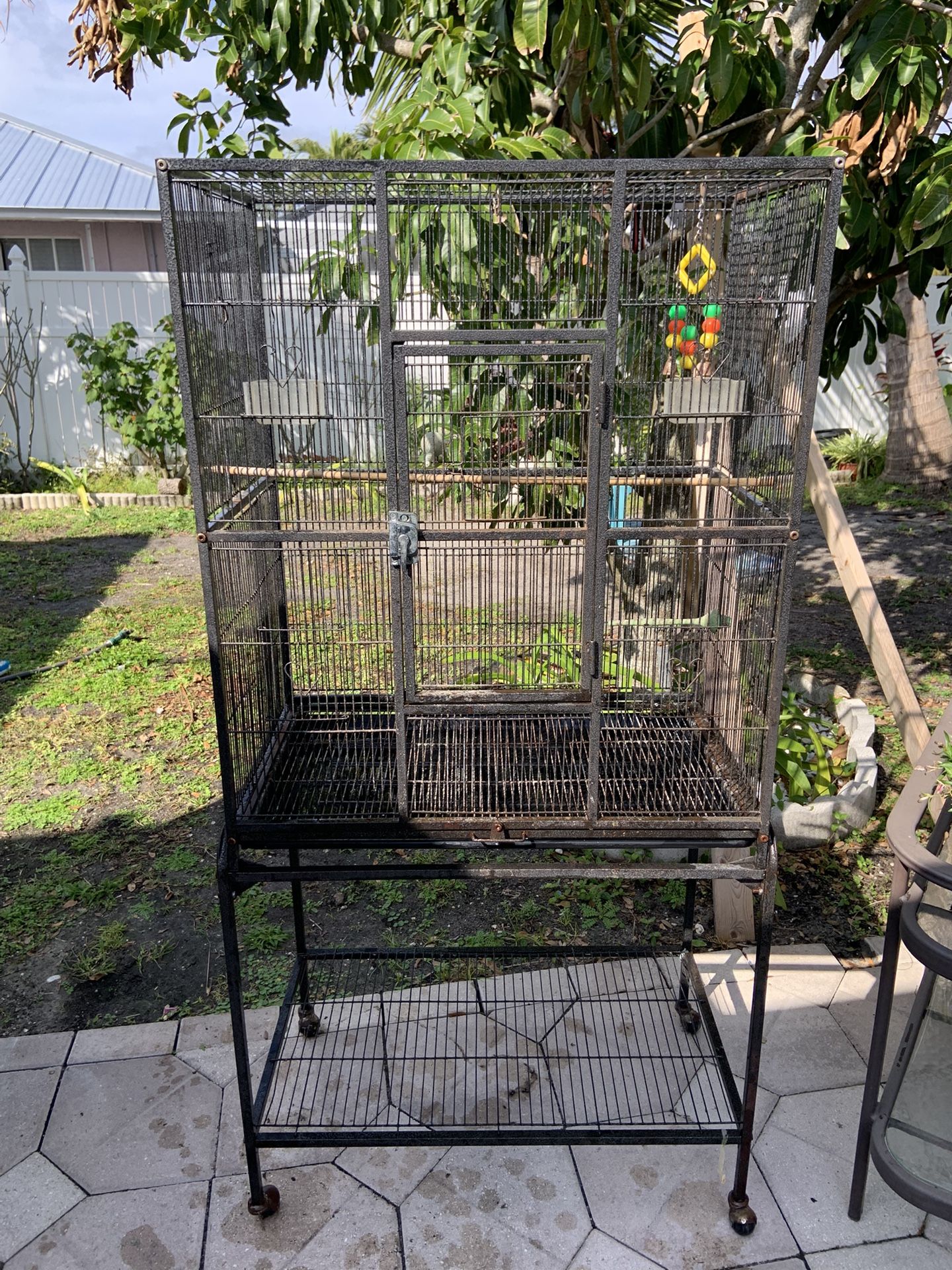 Large Bird Cage 
