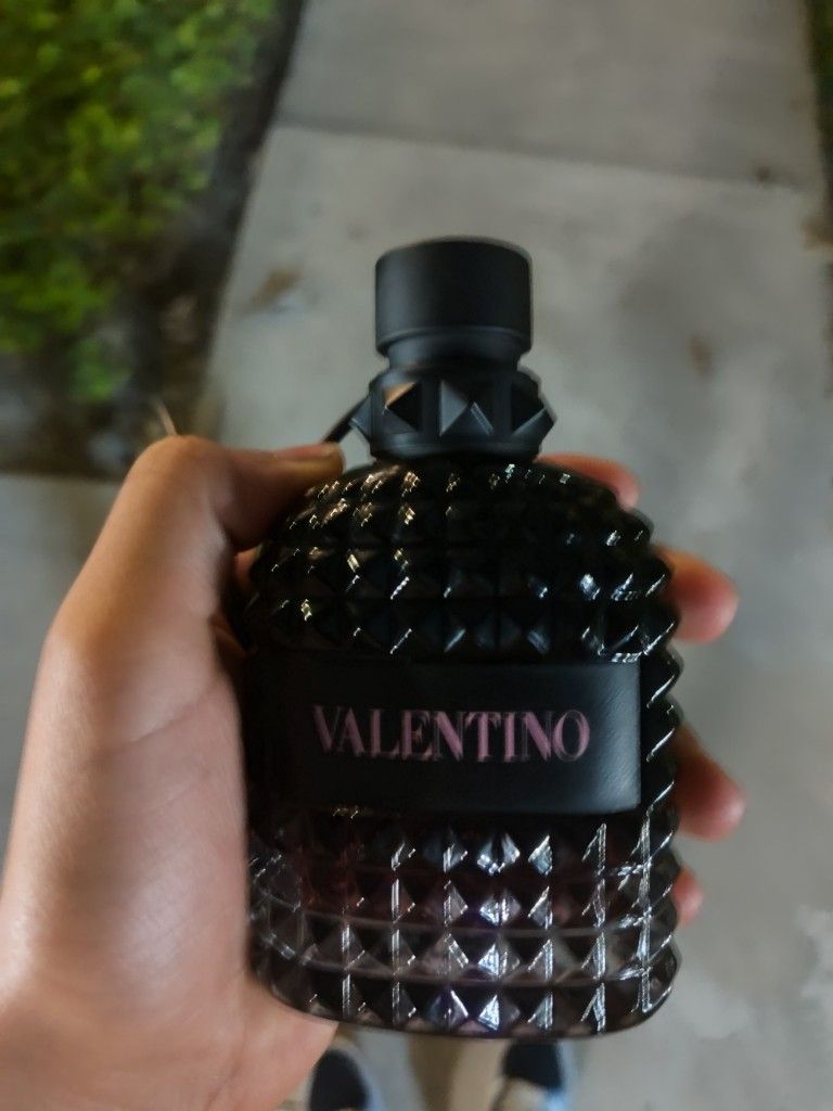 Valentino 
Uomo Born In Roma Intense Eau de Parfum