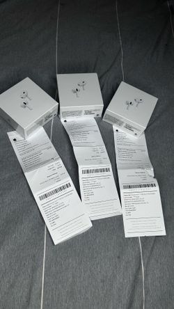 airpods pro 2s with active noise cancellation comes with reciepts