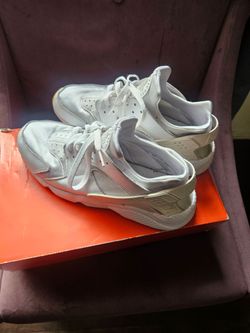 Nike Huarache Size 11 $30 good condition