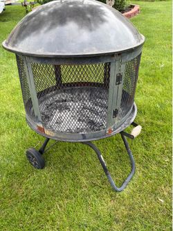Outdoor portable fire pit