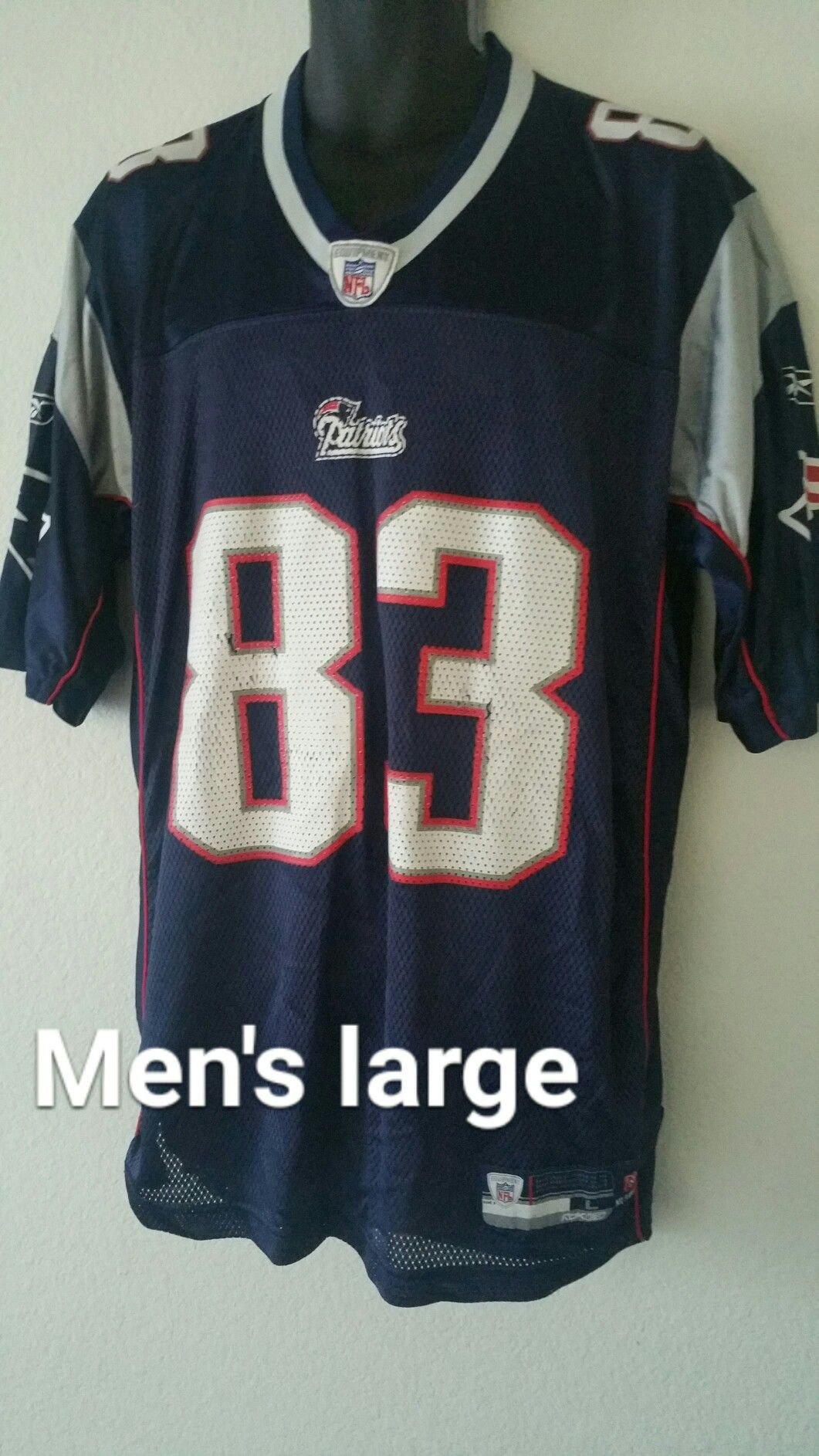 England Patriots Wes Welker men's large Jersey $15