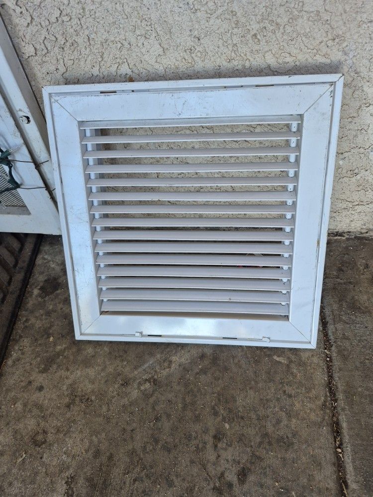 white louvered return air grille/ vent cover