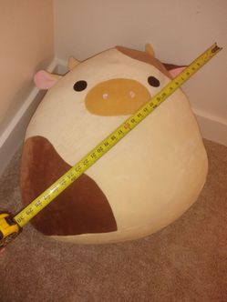 Squishmallows Ronnie the Cow plush toy