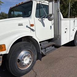 Service bed tool box