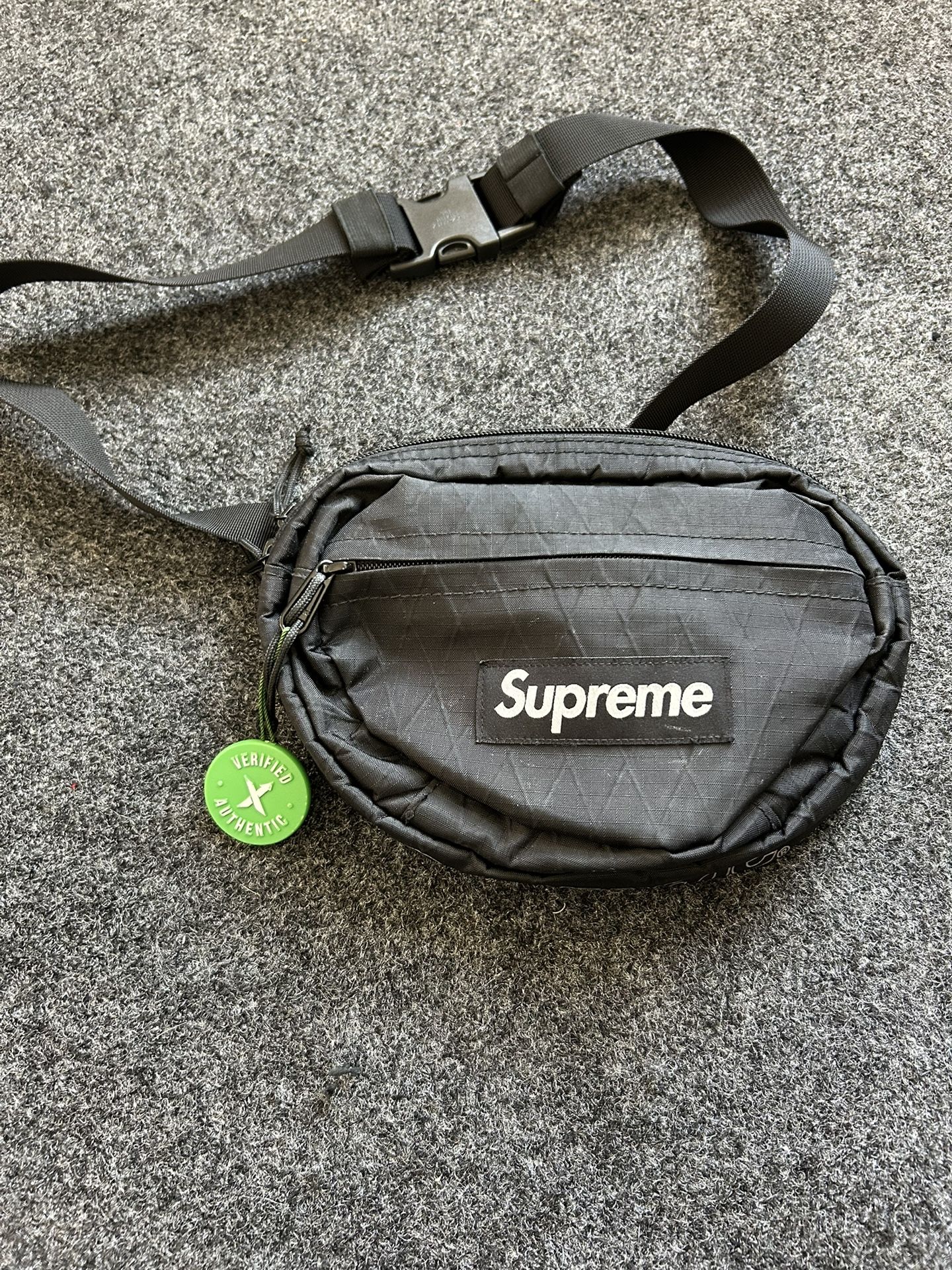 Supreme bag Man