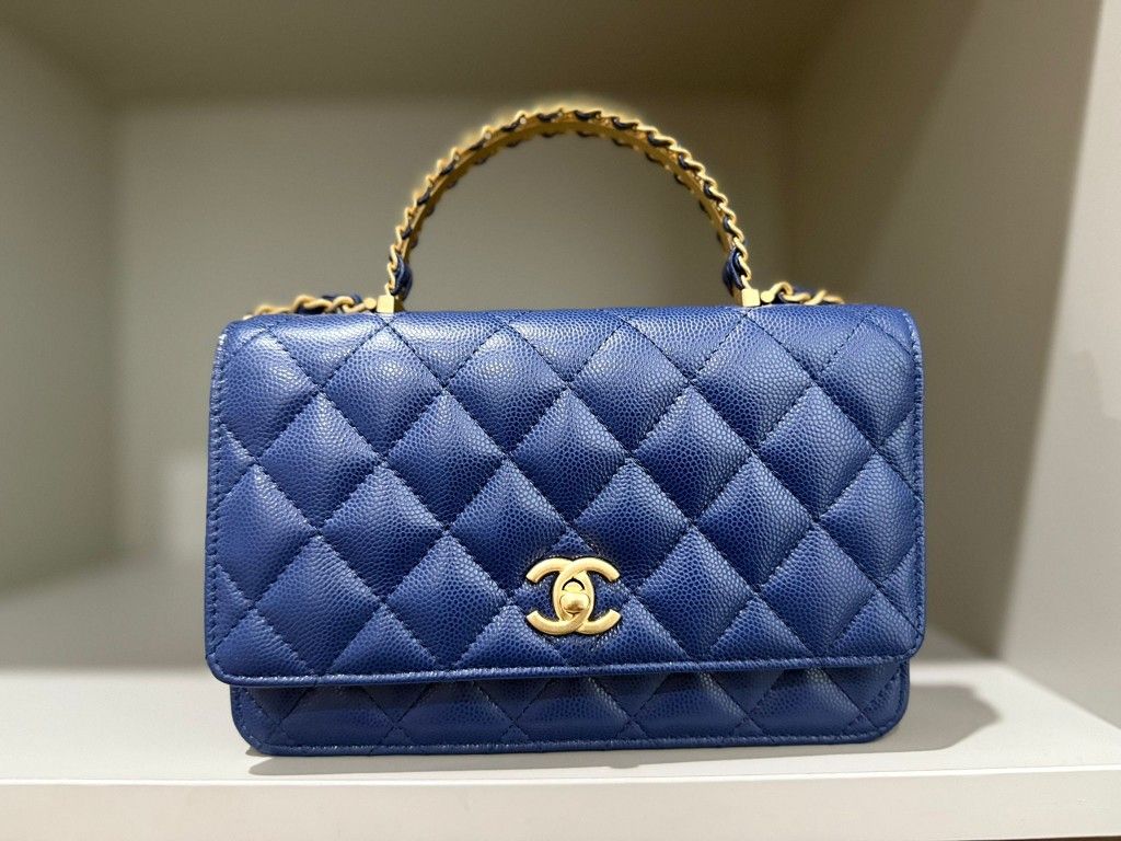 AUTHENTIC CHANEL Wallet On Chain Caviar Blue