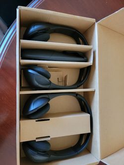 2 Wireless Headphones Remote DVD OEM GM 1(contact info removed) Chevrolet GMC Cadillac