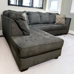 💥COUCH SECTIONAL SUEDE 💰90-day Same As Cash. 🚛 DELIVERY AVAILABLE 