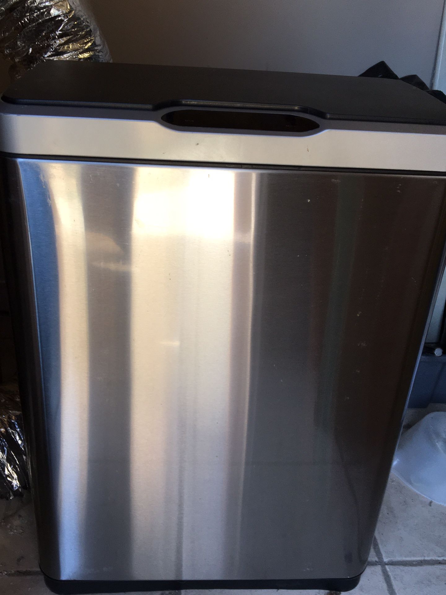 Stainless steel kitchen trash can