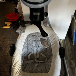 Graco Baby Swing