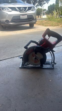 Milwaukee 18V 2630-20 6-1/2" Circular Saw Bare Tool ^ READ ^ Tested, (FVS030237)