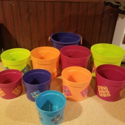 B.Toys bazillion Buckets 