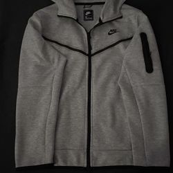 Nike Tech Fleece's