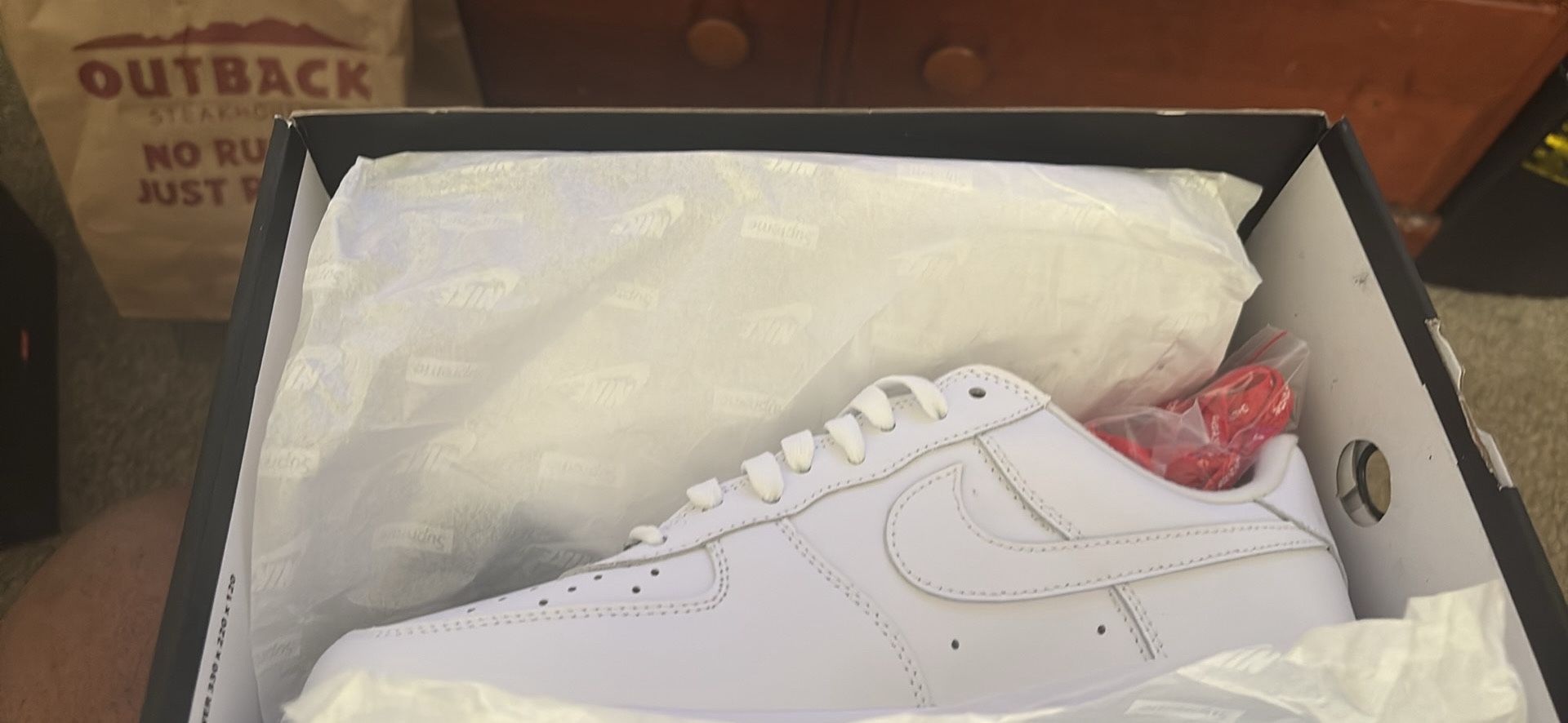 AF1 Supreme low (white)