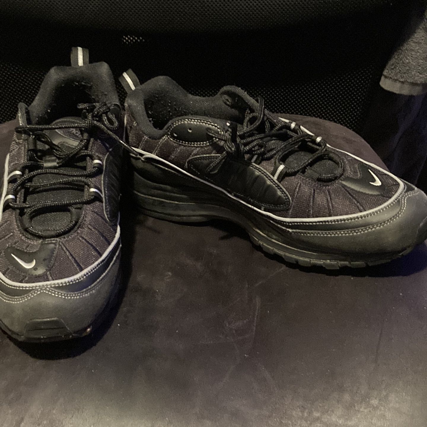 Nike Air Max 98, Black, Size 11