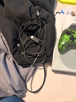 Xbox One ( White )