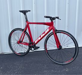 Fuji Pista Track Pro Single Speed Fixed Gear Bike