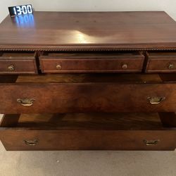 Antique Walnut Dresser With 5 Drawers