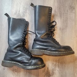 Dr. Martens Lace Up Boots Steel Toe 20 Eye Womens 3 UK / 5 US
