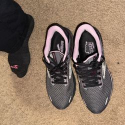 Women’s Brooks